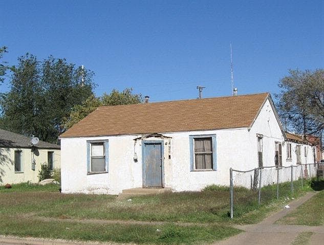 1st image of 1106 35th St