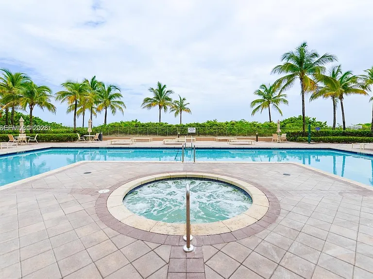 2069 S Ocean Dr #Townhouse 12 — Photo 17