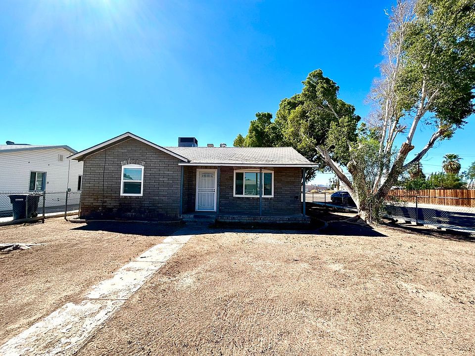 1st image of 203 S 5th St