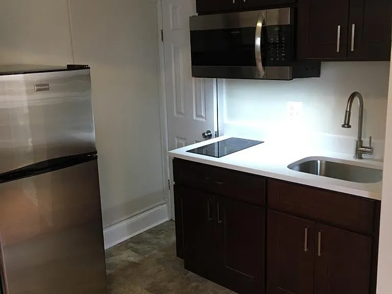 4022 Spruce St #2B — Photo 4