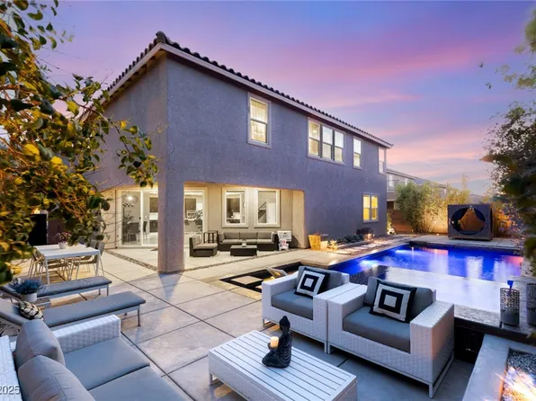 338 Azar Swan Ave, Las Vegas, NV 89183