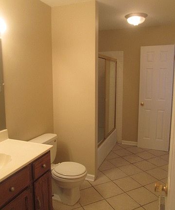 5th image of 1514 Elm Ave