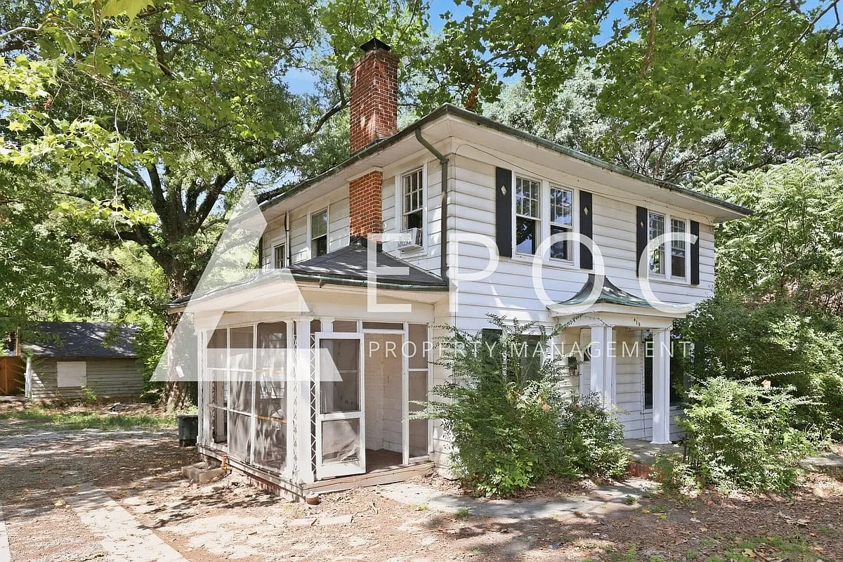 410 South Josephine Boyd Street — Photo 3