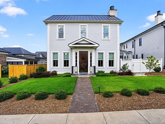 2nd image of 3 Gambrell Dr
