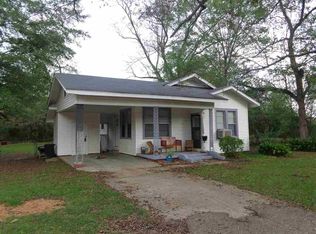 1011 Georgetown Ln, Terry, MS 39170