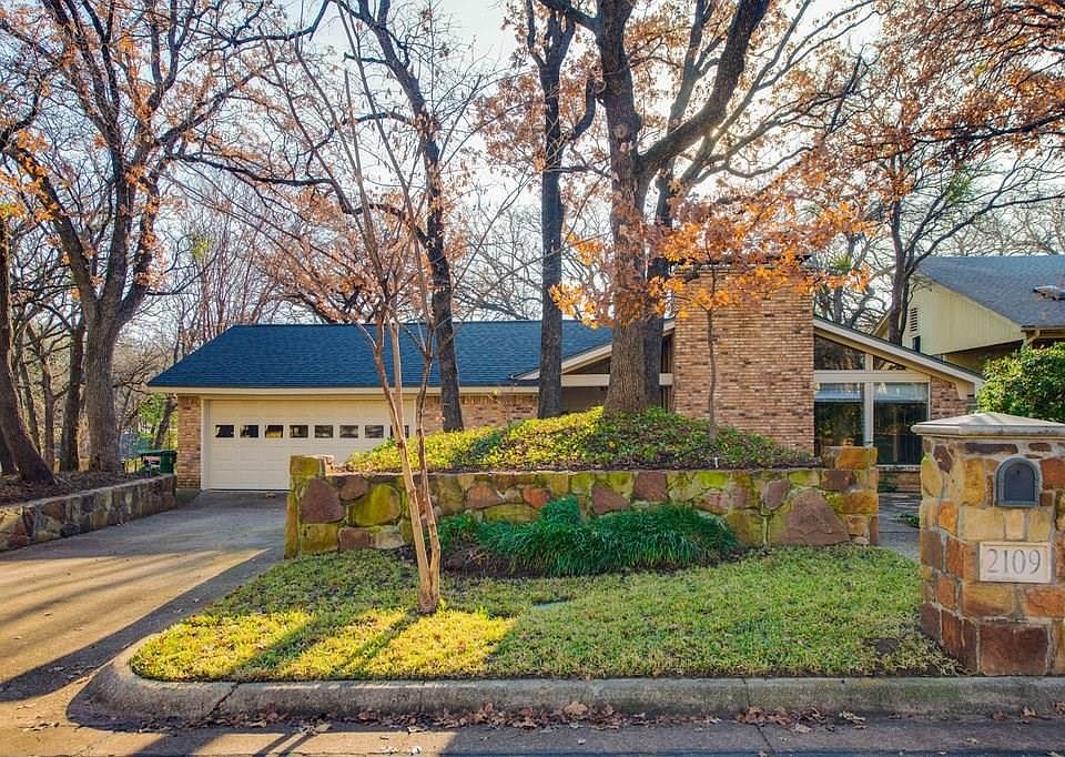 1st image of 2109 Valleydale Dr