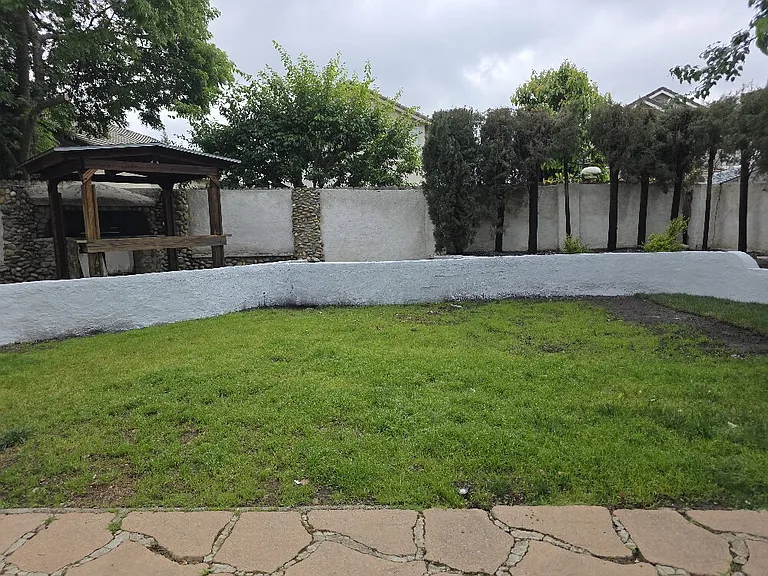 249 Oxburough Dr — Photo 3