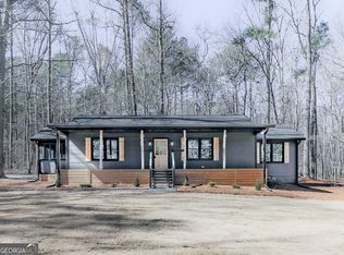 118 W Plantation Dr, Newnan, GA 30263