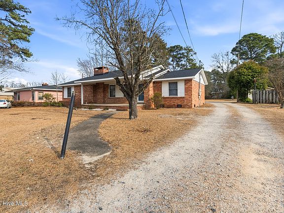 2nd image of 907 Thomas Street