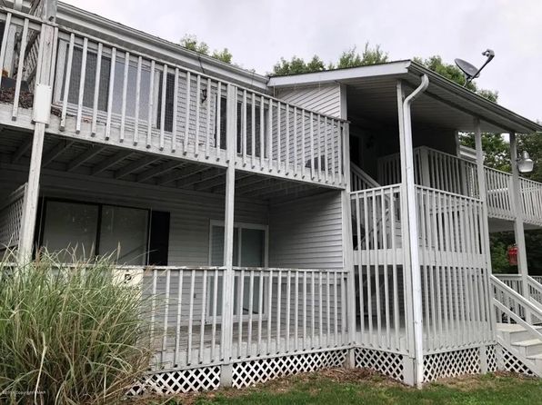 136 View Ct APT 204