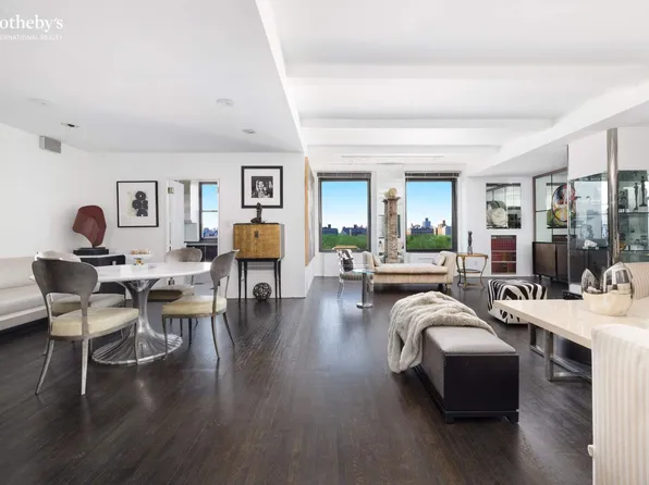 1010 5th Avenue image 3 of 16