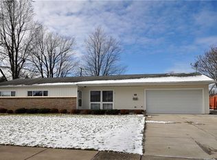 20 Alys Dr W, Depew, NY 14043