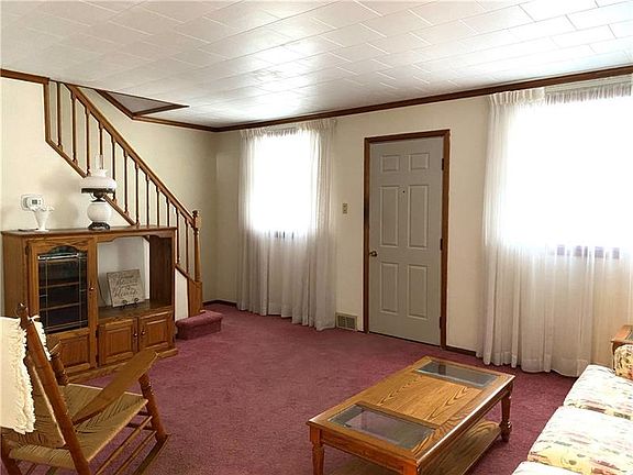 4th image of 508 Hazel Ave
