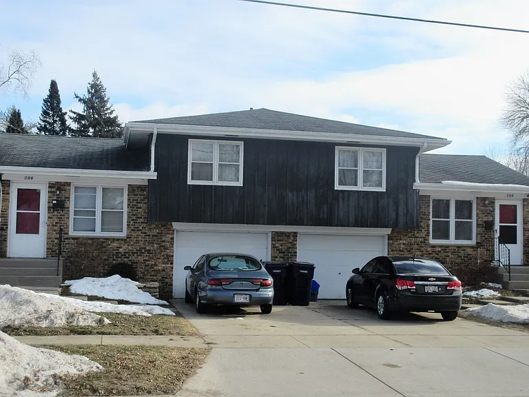 204-206 N Grant Ave — Photo 1