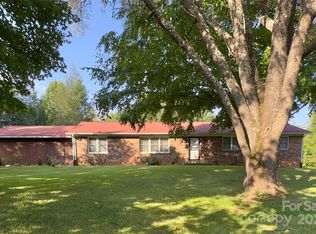 428 Curtis Parker Rd, Alexander, NC 28701