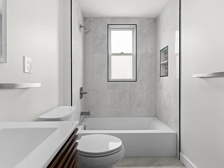 3 Edison Pl #1 — Photo 14