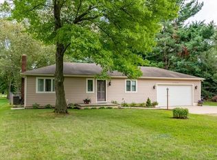 51910 Currant Rd, Granger, IN 46530