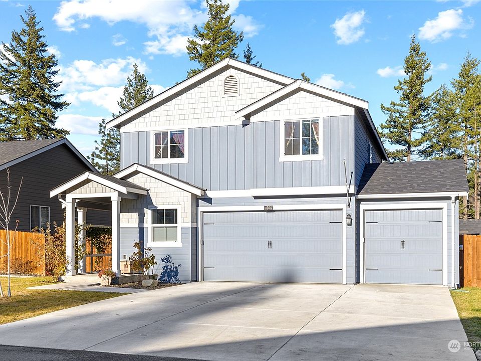 1604 Marian Dr. Built within the last few years, move in ready and waiting for you and your family.>