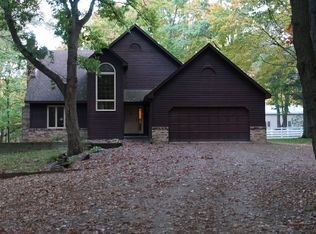 2042 Viking Blvd NE, East Bethel, MN 55011