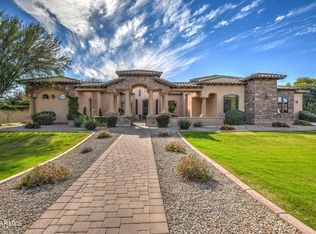 2795 E Meadowview Ct, Gilbert, AZ 85298