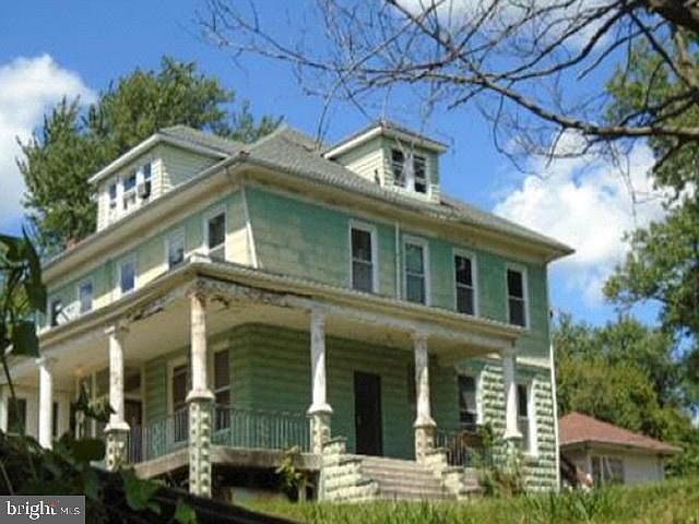 2nd image of 3216 Hamilton Ave