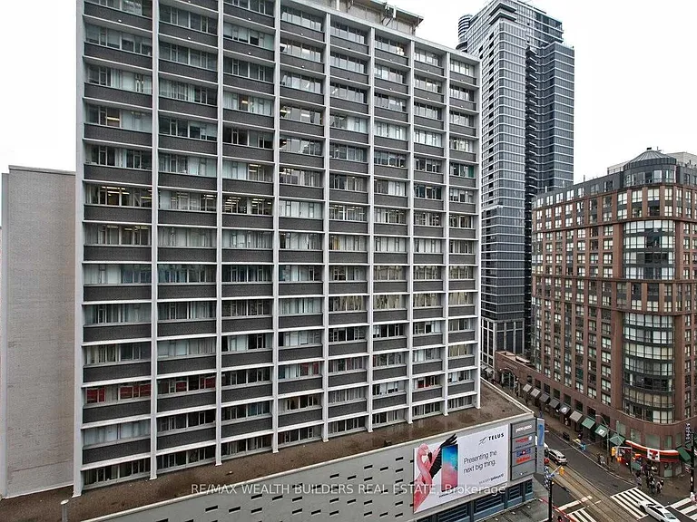 7 Grenville St #1108 — Photo 21