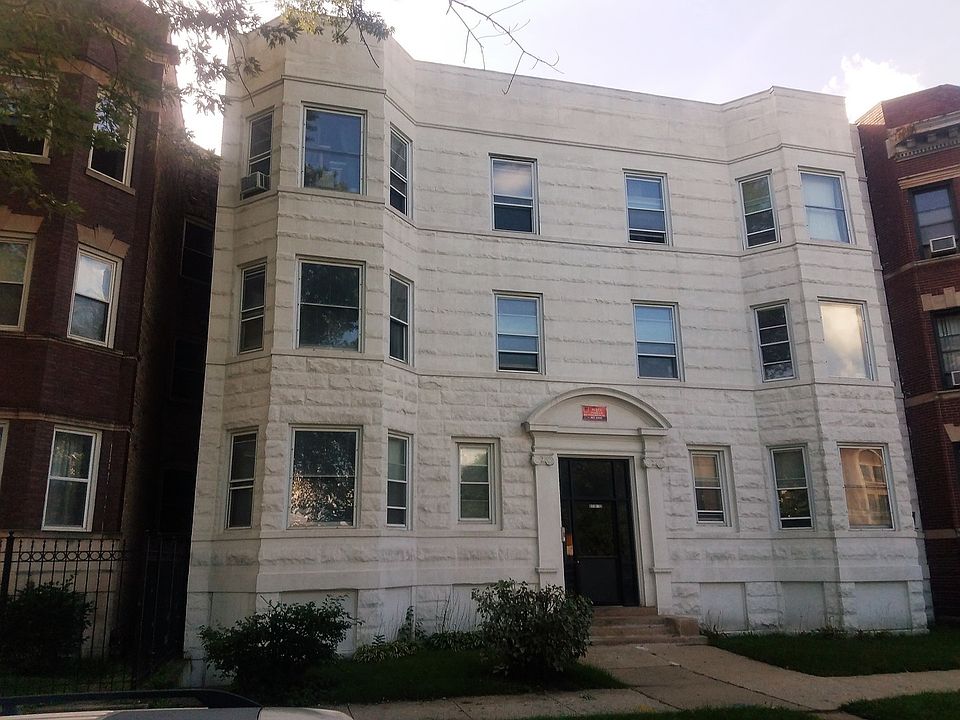 1st image of 6112 S Ingleside Ave #1W