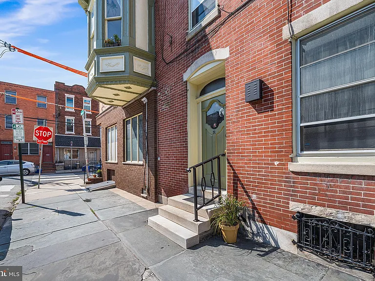 775 S 8th St #2R — Photo 18