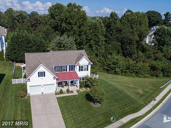 2nd image of 402 Brunswick Dr