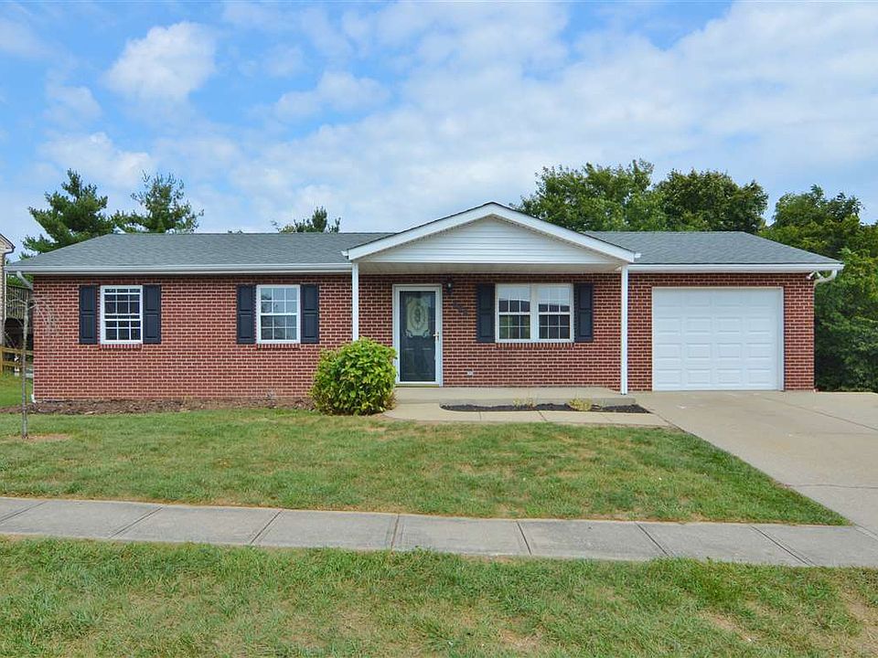1st image of 390 Barley Cir