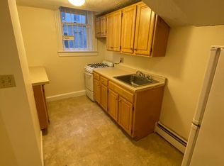 1156A Commonwealth Ave #B, Allston, MA 02134
