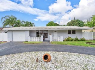 5417 Jackson St, Hollywood, FL 33021