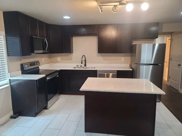 429 W 1910 N #B, Tooele, UT 84074