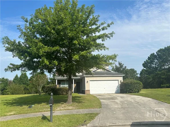 11 River Rock Rd, Savannah, GA 31419