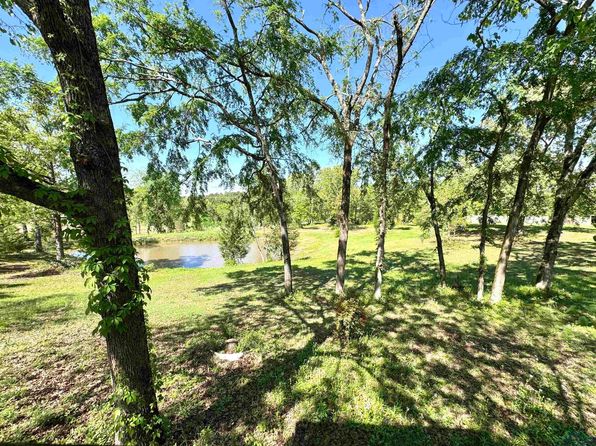 12151 Fm 782 N, Henderson, TX 75652