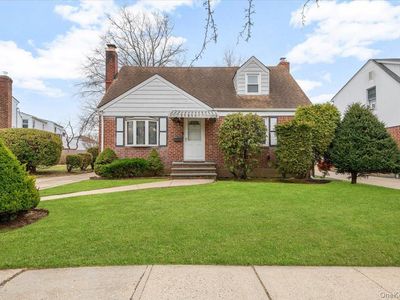 196 William Street, Williston Park, NY, 11596
