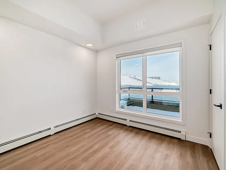 350 Livingston Cmn NE #3413 — Photo 13
