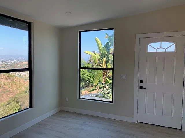 Crestwind Dr — Photo 3