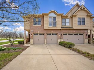 401 Provence Ct, Lisle, IL 60532