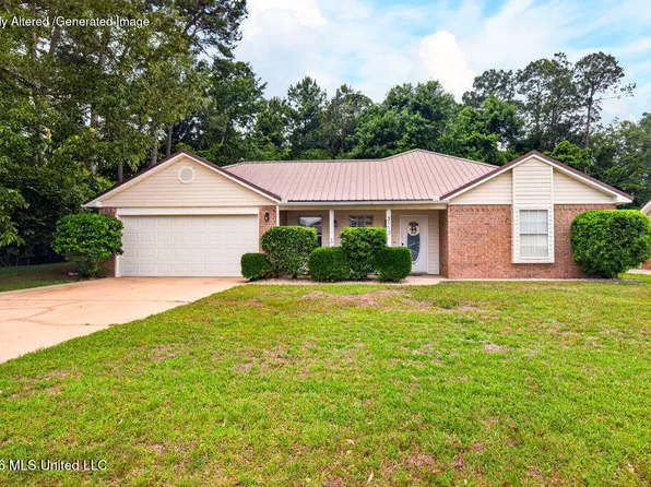 3113 N 9th St, Ocean Springs, MS 39564