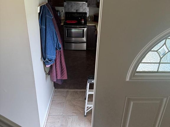3rd image of 3289 Ryon Ct
