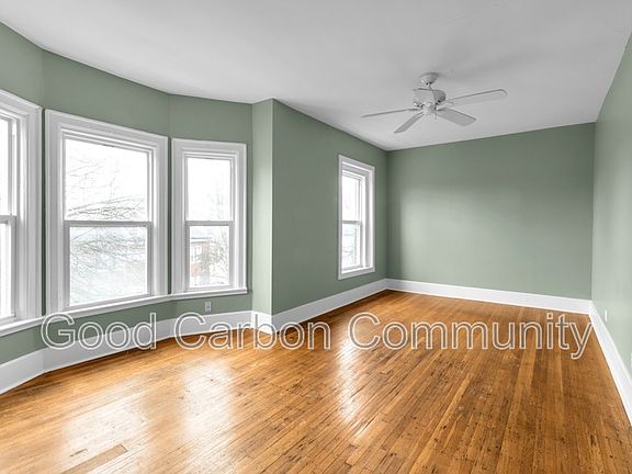3rd image of 718 Ashland Ave APT 11