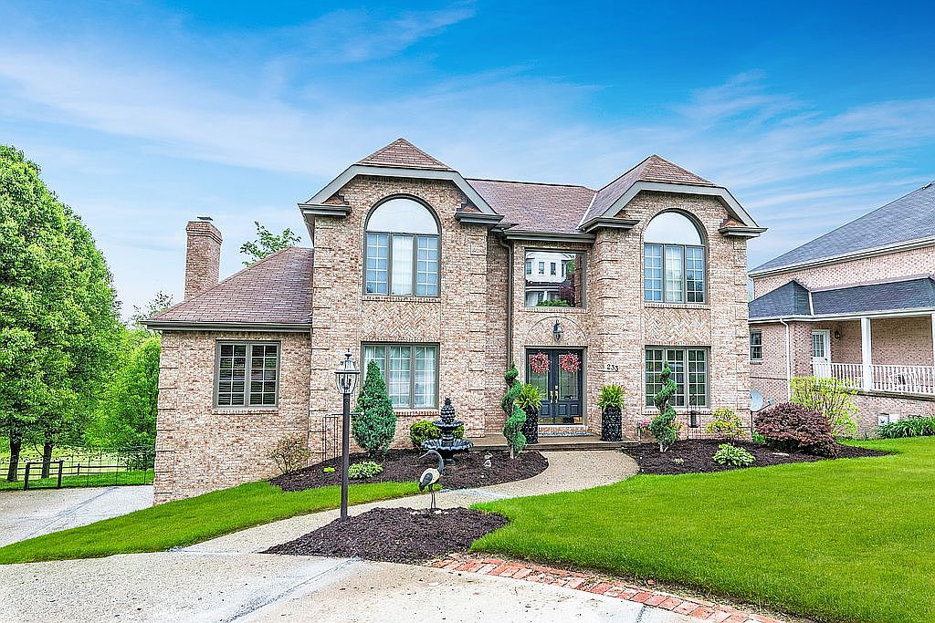 233 Hickory Heights Dr, Bridgeville, PA 15017 Zillow