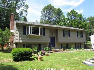 813R New Haven Rd #R, Durham, CT 06422