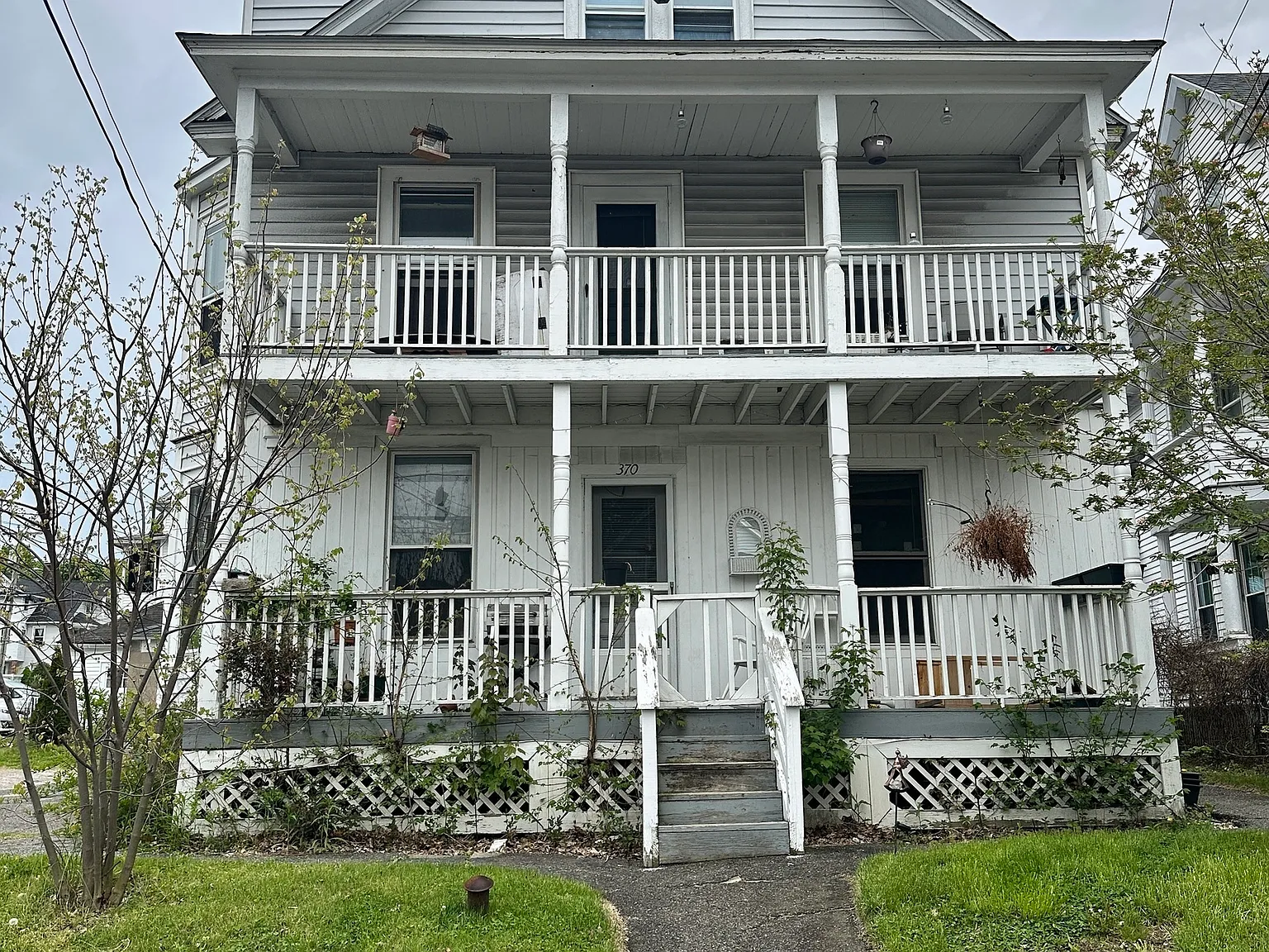 1 bed, 1.0 bath, 560 sqft, $1,300 — Photo 1