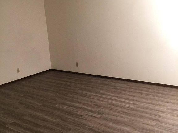 4th image of 3413 W Richwoods Blvd