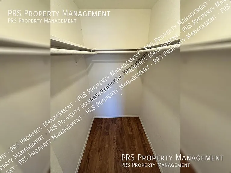 3147 E Edgewood Ave — Photo 24