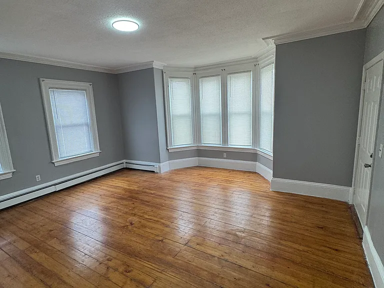 592 Front St #1 — Photo 20