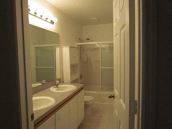3rd image of 745 Crystal Bay Ln
