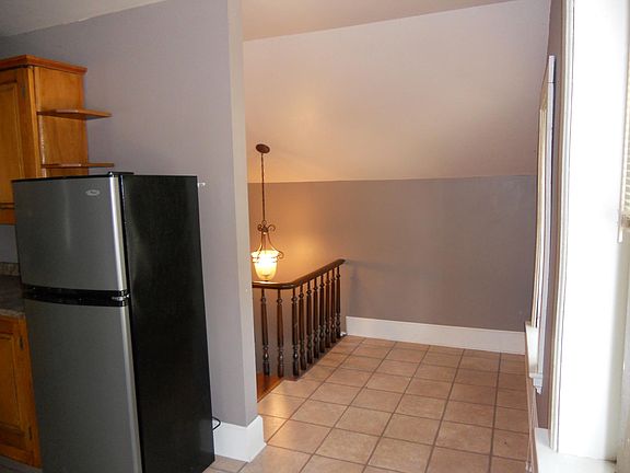 4th image of 730 N Gaines St